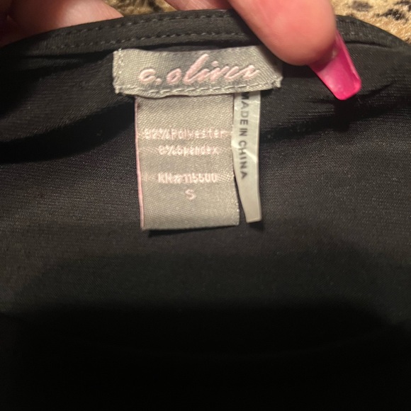 C. Oliver Top Cold Shoulder Short Sleeve Gold Chain Metal Strap Y2K Grommets - Picture 5 of 5